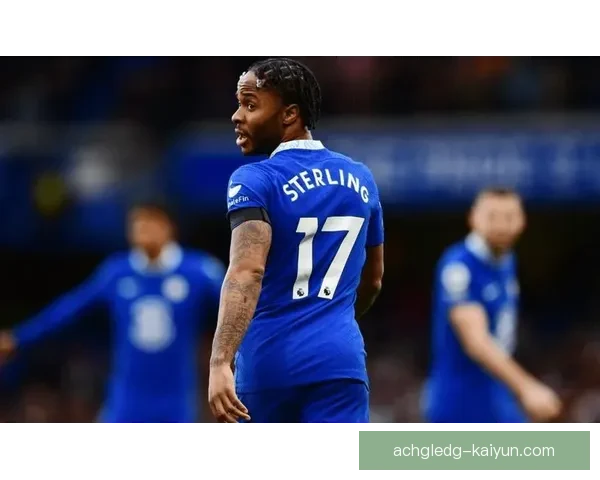 斯特林在赛事中展现速度优势，状态持续稳健令人关注